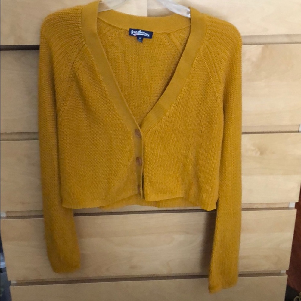 Crop top sweater